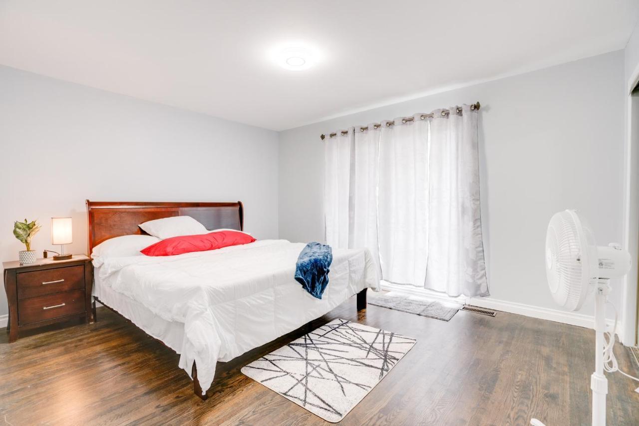 Furnished Family Home Near Toronto - Great Location Game Room - Backyard - Parking & Self Checkin Pickering Exterior foto